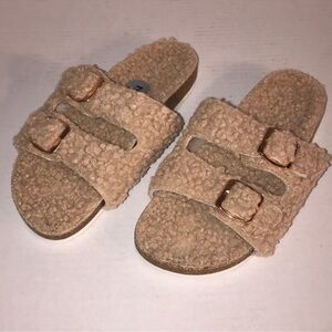 🆕Faux Fur Sandals